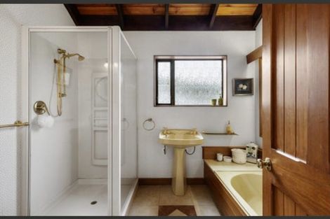 Photo of property in 426a Karori Road, Karori, Wellington, 6012