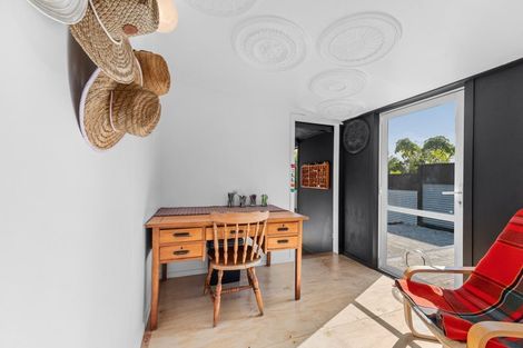 Photo of property in 163 Lemon Street, Strandon, New Plymouth, 4312