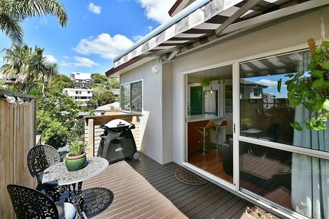 Photo of property in 23a Penguin Drive, Murrays Bay, Auckland, 0630
