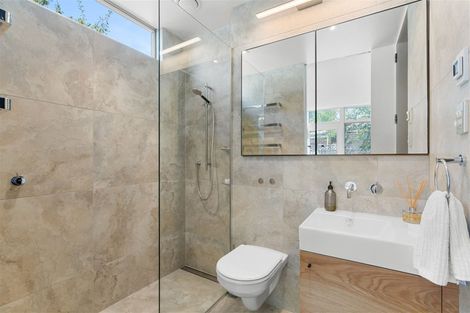 Photo of property in 21 Weka Street, Fendalton, Christchurch, 8041