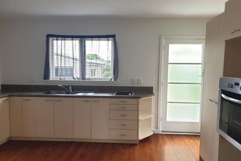 Photo of property in 22 Wilton Crescent, Bishopdale, Christchurch, 8053