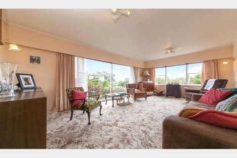 Photo of property in 36 Spence Road, Henderson, Auckland, 0612