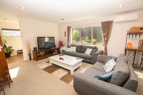 Photo of property in 45 Ballintoy Park Drive, Welcome Bay, Tauranga, 3175