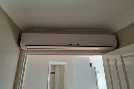 Photo of property in 6-10 Mudges Terrace, Newtown, Wellington, 6021