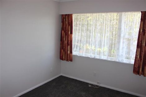 Photo of property in 11 Breton Grove, Kingston, Wellington, 6021