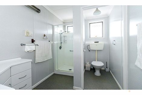 Photo of property in 5-5a Rugby Street, Waimate, 7924