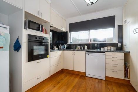 Photo of property in 46 Cologne Street, Martinborough, 5711