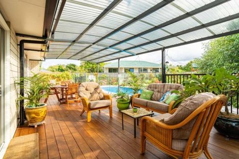 Photo of property in 10 Stace Hopper Drive, One Tree Point, 0118