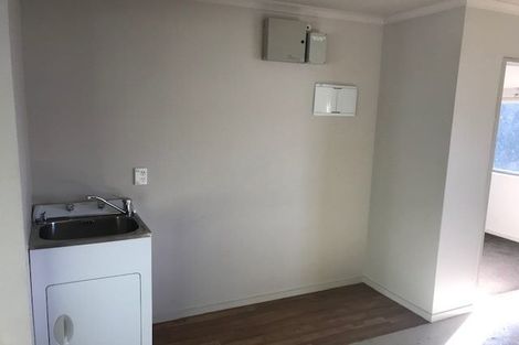 Photo of property in Onslow Heights, 17e Onslow Road, Khandallah, Wellington, 6035