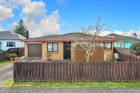 Photo of property in 1/60 Hoteo Avenue, Papatoetoe, Auckland, 2025