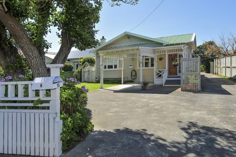 Photo of property in 15 Puriri Street, Woburn, Lower Hutt, 5010