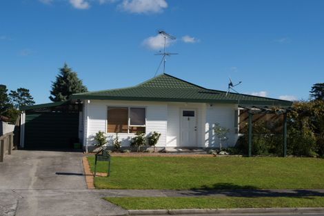 Photo of property in 3/66 Frank Nobilo Drive, Golflands, Auckland, 2013