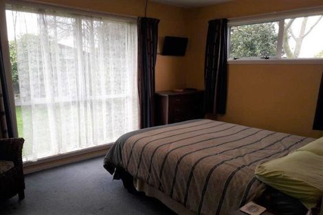 Photo of property in 95 Oakhampton Street, Hornby, Christchurch, 8042