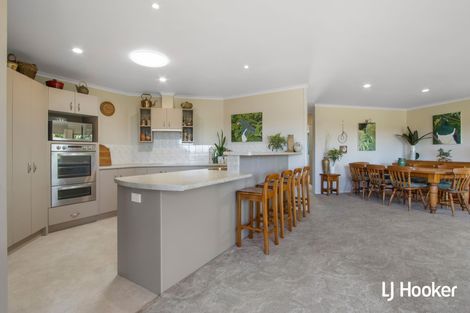 Photo of property in 127 Koutunui Road, Athenree, Katikati, 3177