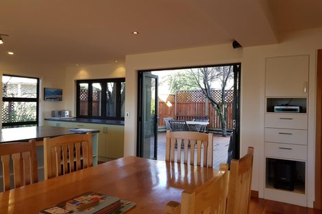 Photo of property in 12 Hamilton Drive, Lake Tekapo, 7999