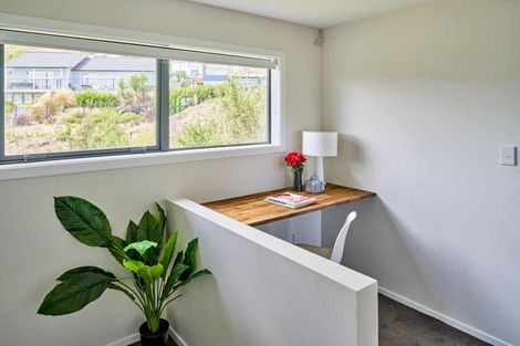 Photo of property in 11a Polestar Lane, Whitby, Porirua, 5024