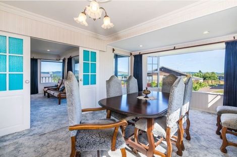 Photo of property in 6 Golders Place, Richmond Heights, Taupo, 3330