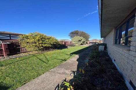 Photo of property in 60 Dunbarton Street, Redwood, Christchurch, 8051