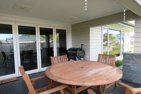 Photo of property in 96 Brougham Street, Westport, 7825