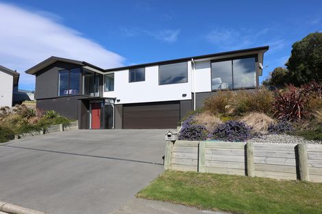 Photo of property in 9a Brinkburn Street, South Hill, Oamaru, 9400