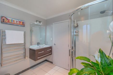 Photo of property in 84 Muhunoa West Road, Ohau, Levin, 5570