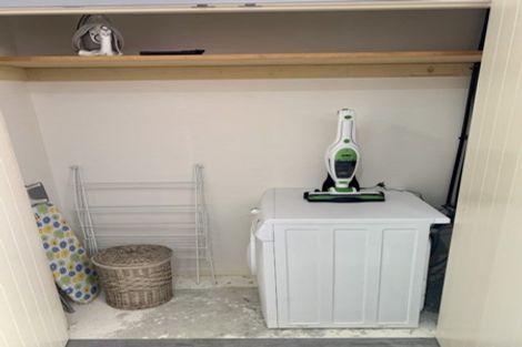 Photo of property in 34 Palm Grove Drive, Western Heights, Hamilton, 3200