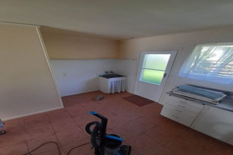 Photo of property in 8 Springfield Street, Forrest Hill, Auckland, 0620