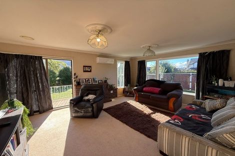 Photo of property in 59 Ebdentown Street, Ebdentown, Upper Hutt, 5018