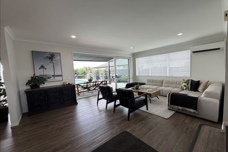 Photo of property in 15 Top Road, Pukekohe, 2120