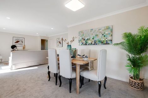 Photo of property in 19 Black Teal Close, Unsworth Heights, Auckland, 0632