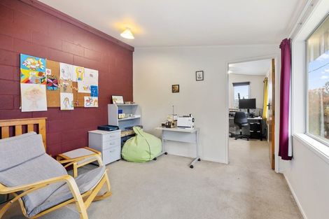 Photo of property in 1 Vista Grove, Kelson, Lower Hutt, 5010