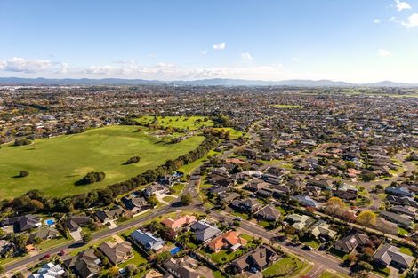 Photo of property in 16 Callum Brae Drive, Rototuna, Hamilton, 3210