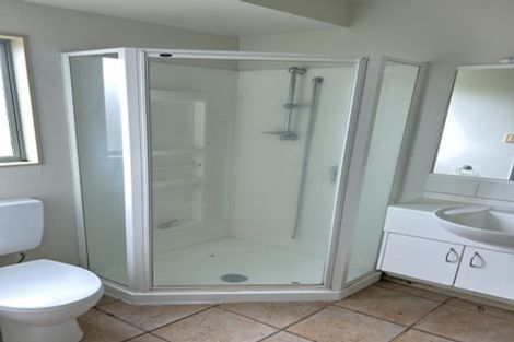 Photo of property in 90a Atkinson Road, Titirangi, Auckland, 0604