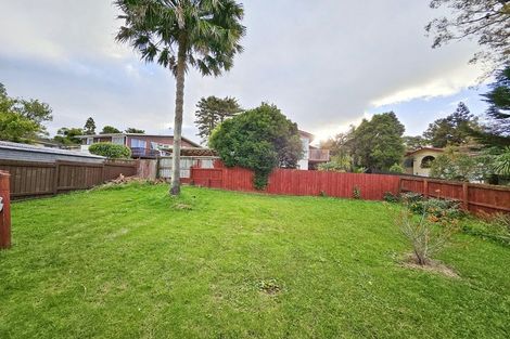 Photo of property in 36 Eyre Street, Henderson, Auckland, 0612