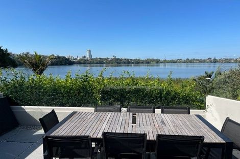 Photo of property in 1/38 Kitchener Road, Milford, Auckland, 0620