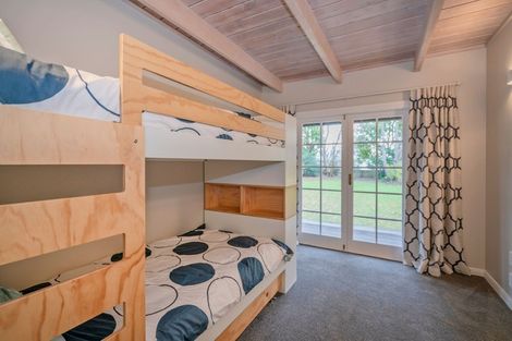 Photo of property in 5 Laura Place, Whitianga, 3510