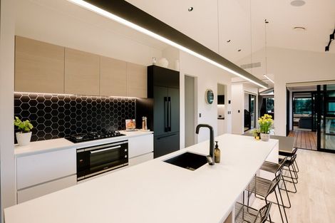 Photo of property in 6 Pukeko Grove, Cambridge, 3434