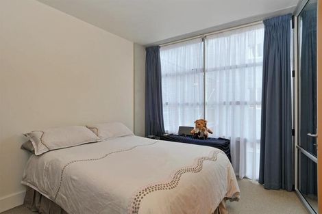 Photo of property in St Pauls Apartments, 18/43 Mulgrave Street, Thorndon, Wellington, 6011