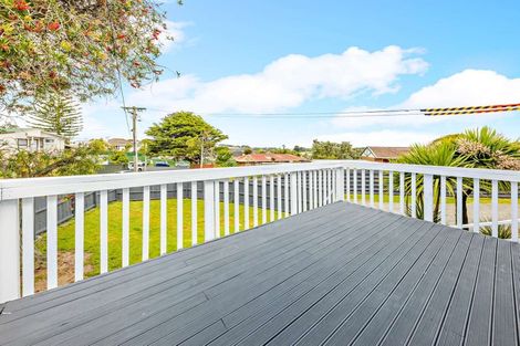 Photo of property in 8 Lympne Lane, Mangere, Auckland, 2022