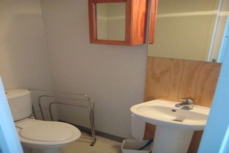 Photo of property in Urbane Apartments, 35/29 Webb Street, Mount Cook, Wellington, 6011