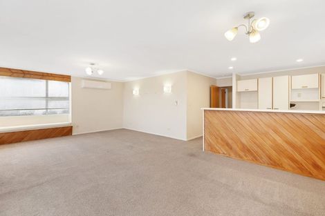 Photo of property in 33a Kirby Street, Glendene, Auckland, 0602