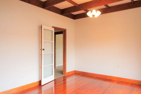 Photo of property in 32 Victoria Avenue, Dannevirke, 4930