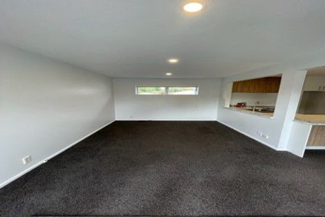 Photo of property in 32 Tintern Avenue, Avonhead, Christchurch, 8042