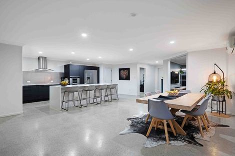 Photo of property in 35a Trigg Road, Huapai, Kumeu, 0810