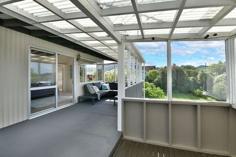 Photo of property in 26 Kawau View Road, Snells Beach, 0920