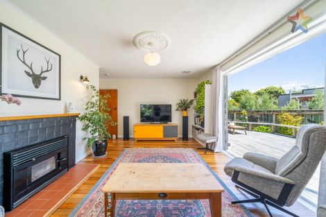 Photo of property in 72 Gordon Street, Avalon, Lower Hutt, 5011