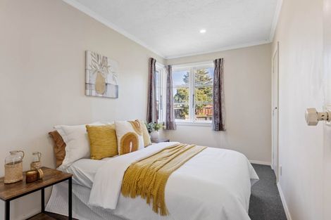 Photo of property in 2a Dickson Crescent, Hornby, Christchurch, 8042