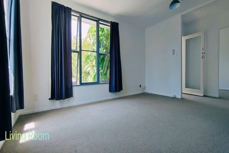 Photo of property in 8 Granby Place, Westown, New Plymouth, 4310