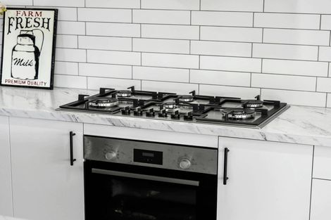 Photo of property in 28 Kerr Crescent, Patumahoe, 2679