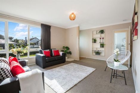 Photo of property in 8 Fincham Road, Raumati Beach, Paraparaumu, 5032